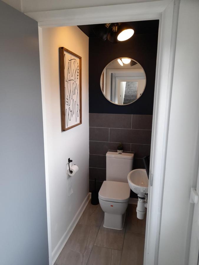 93 Newtown Road Apartment Great Malvern Bagian luar foto